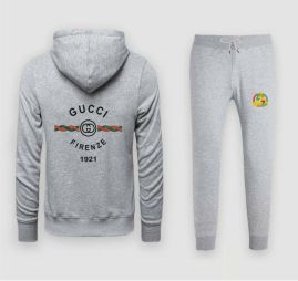 Picture of Gucci SweatSuits _SKUGucciM-6XL1qn10128857